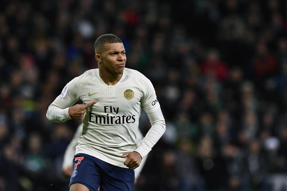 密歇根大学调查显示1年期通胀率预期为4.0%，初值为4.2%